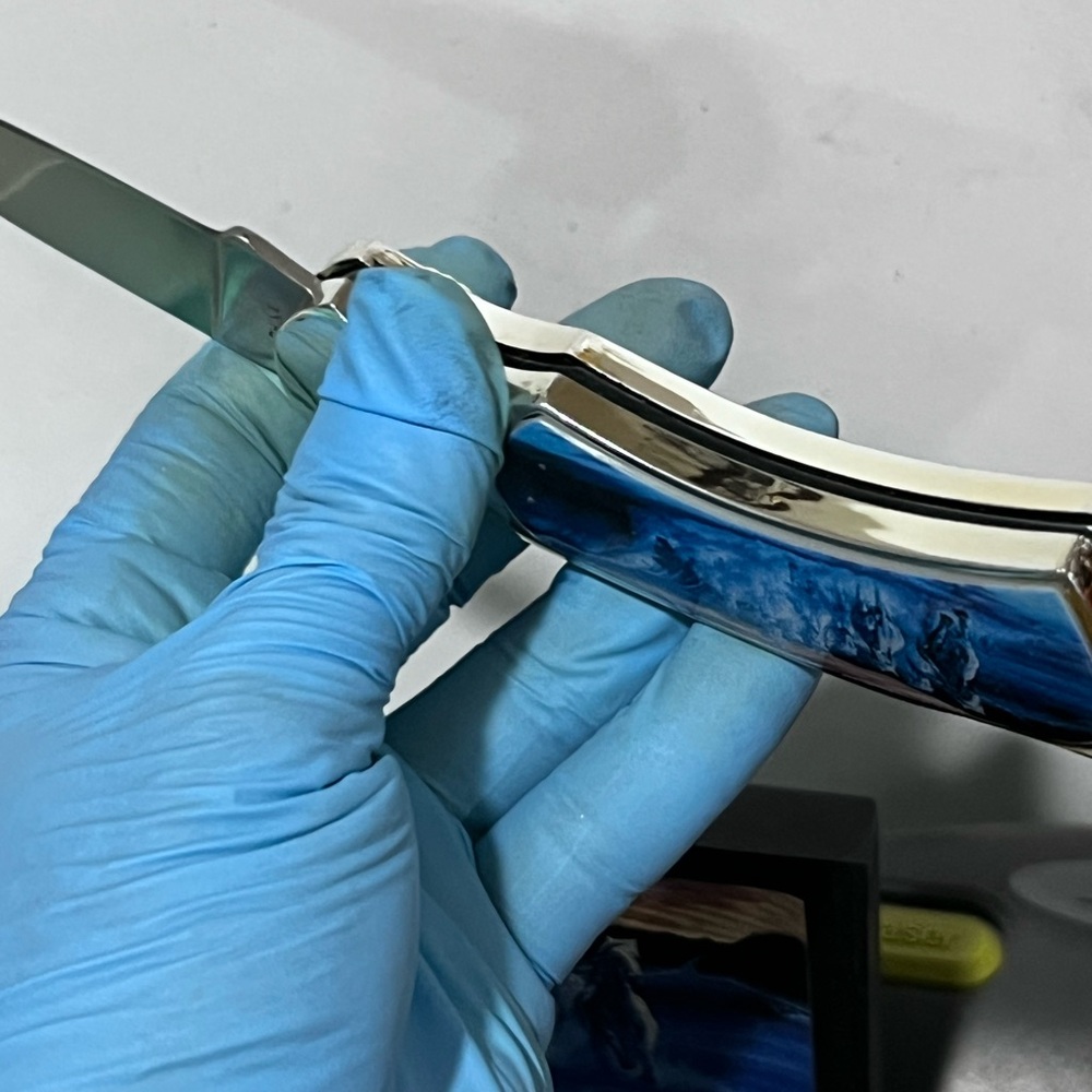 Blue and Silver Folding Knife with Horse Design - Picture 3 of 9